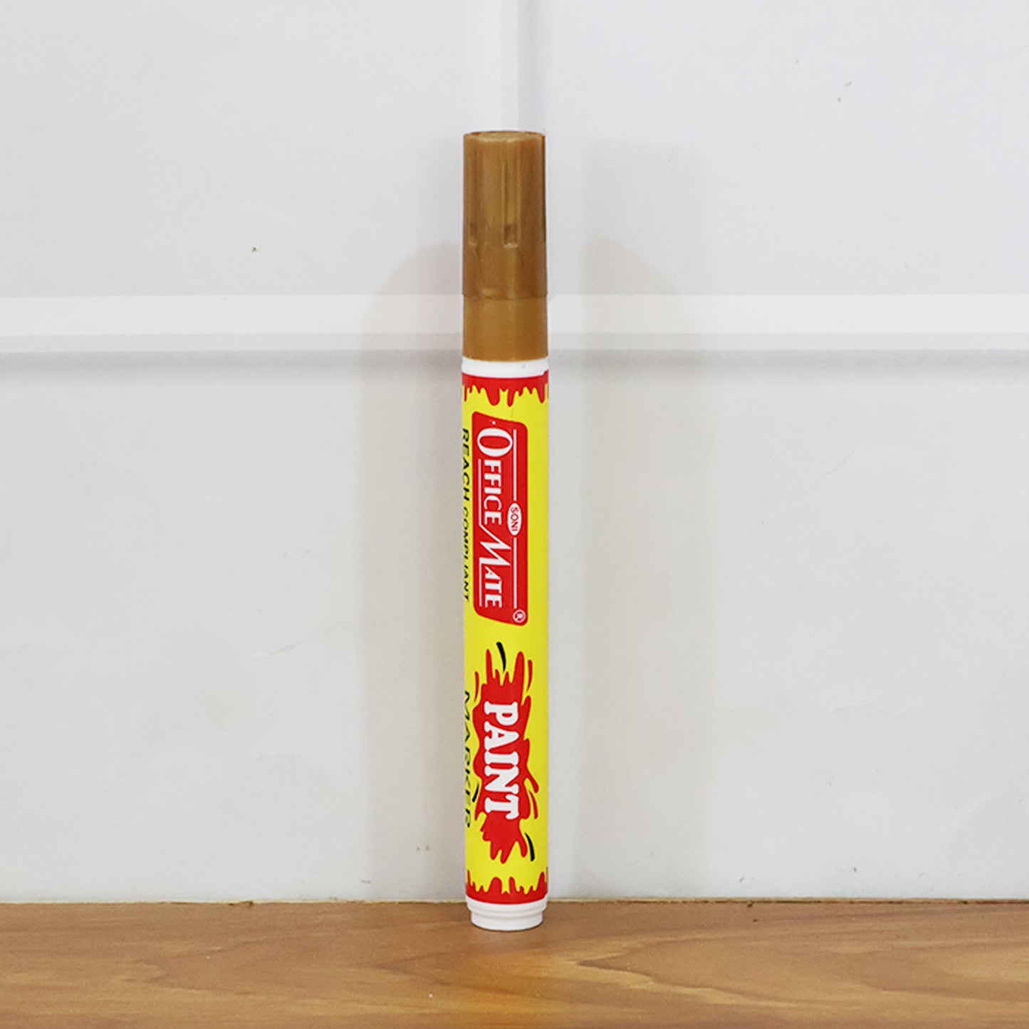 Officemate Permanent Paint Marker – Golden Quick-Dry Water-Resistant Ink