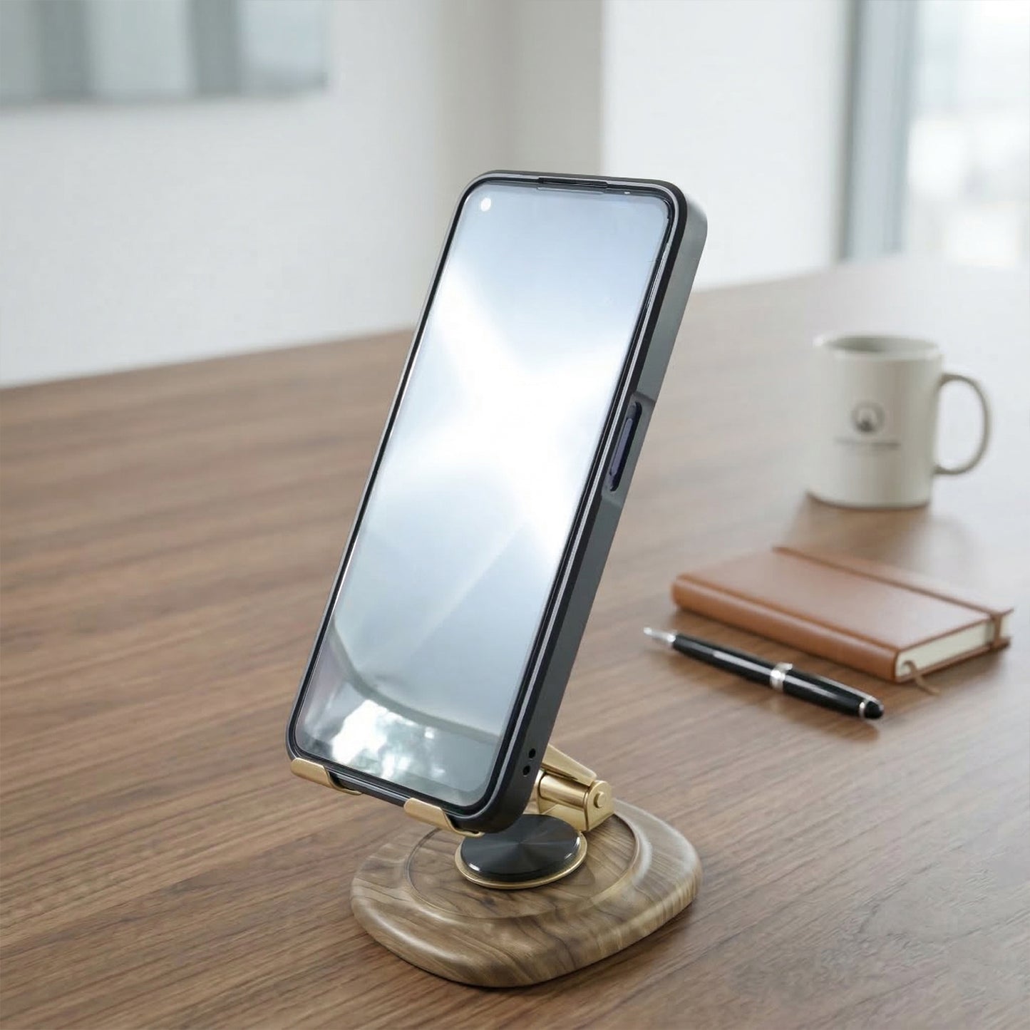 Compact mobile phone stand for desk