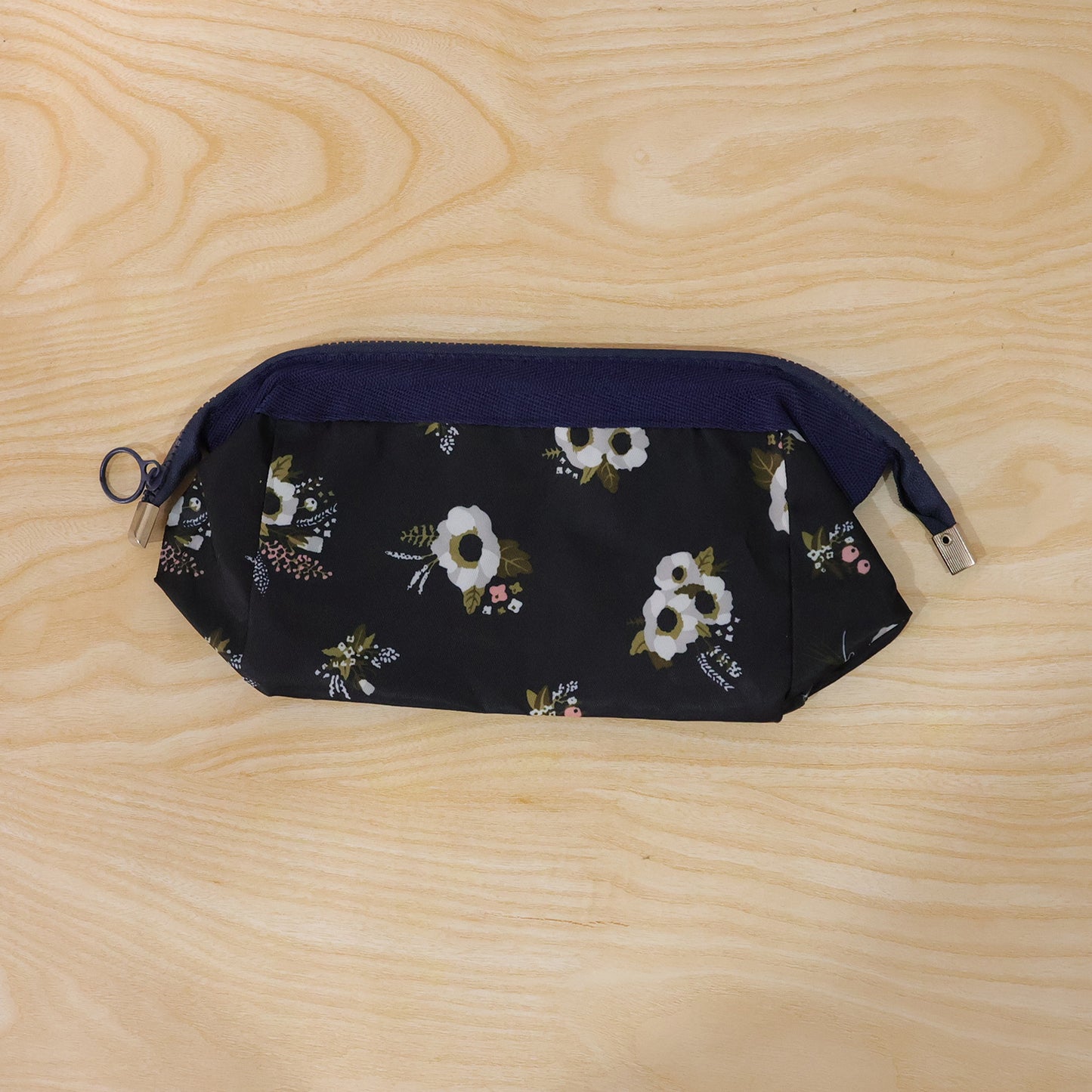 Stylish Multipurpose Cosmetic Storage Pouch Bag (1 Pc, 18x12 Cm)