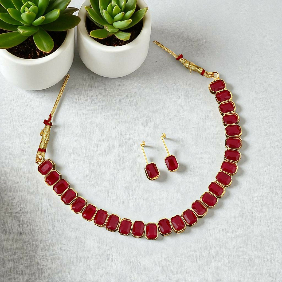 Red Stone Necklace & Earring Set with Apple Shape Jewellery Organiser Box