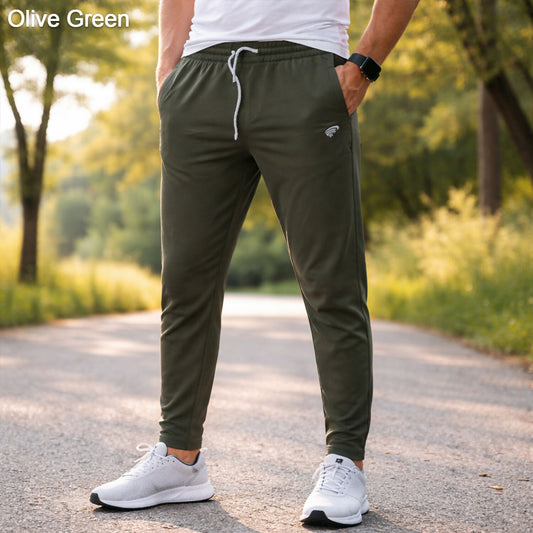Men's slim fit track pants in stretchable fabric for active wear