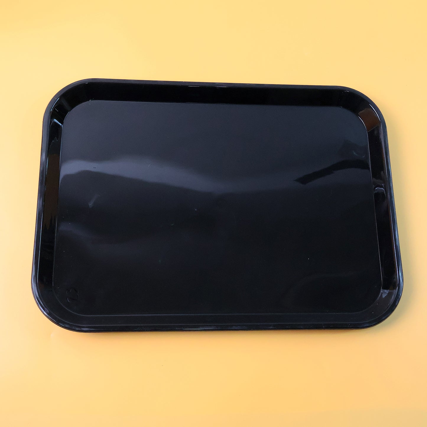 Plastic Serving Tray / Plate – 40 × 30 cm (1 Pc / Black)