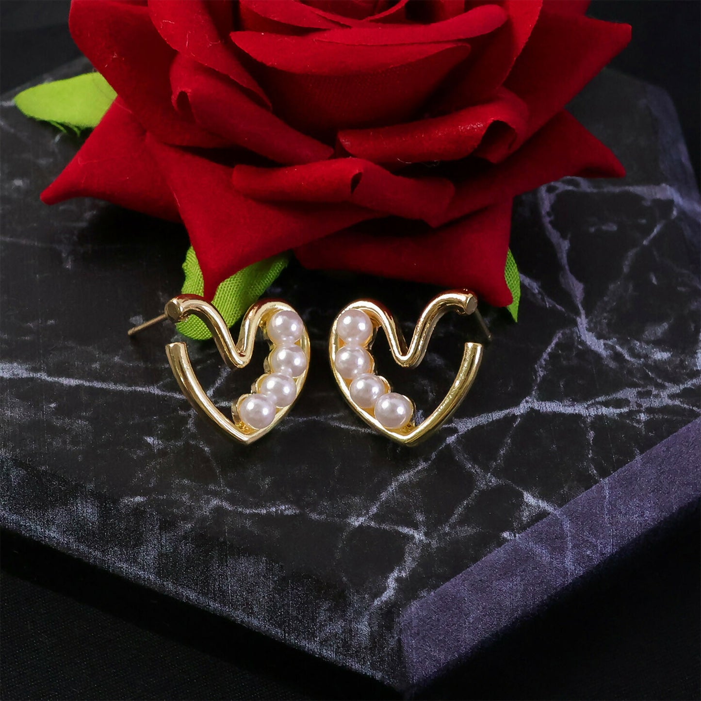 Gold Plated Swan Design Pearl Stud Earrings for Women & Girls – Elegant Pearl Designer Earrings