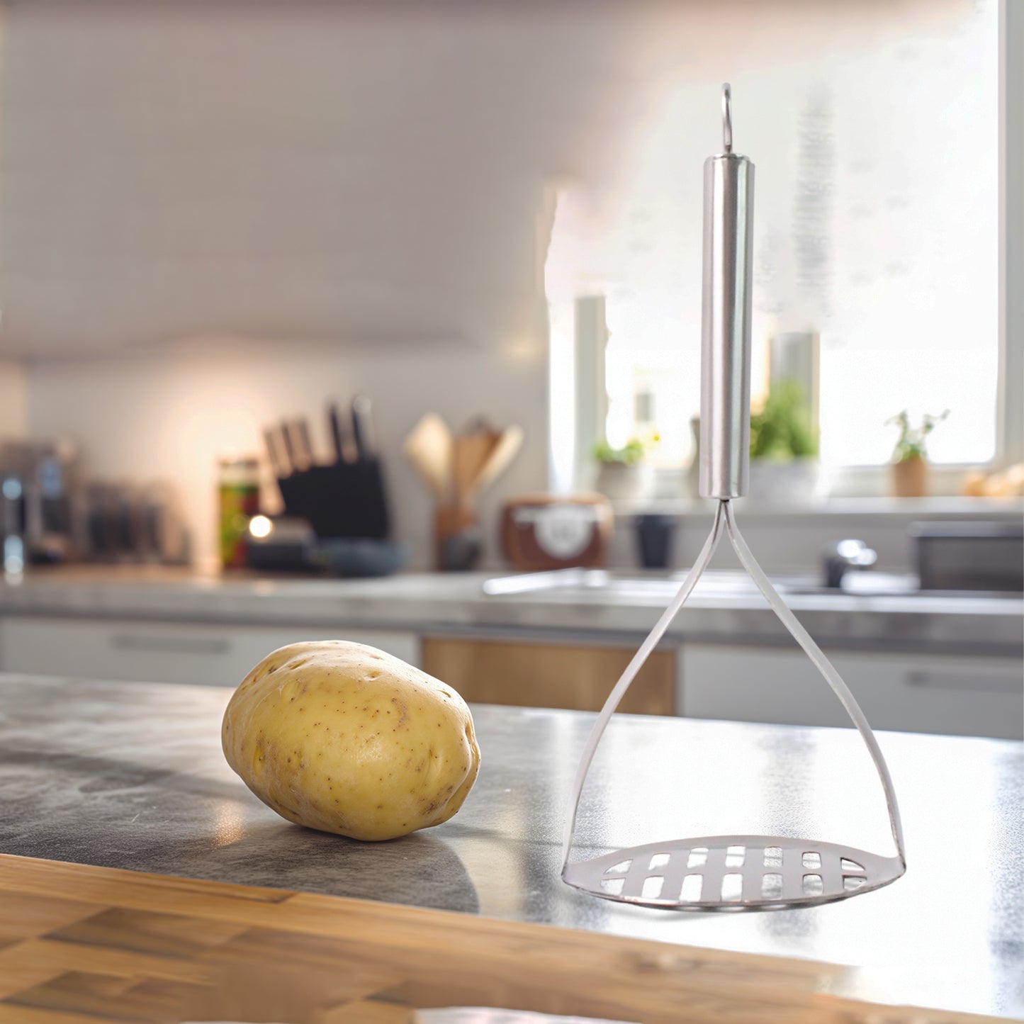 Supermom Stainless Steel Potato Masher with Stylish Handle (1 Pc)