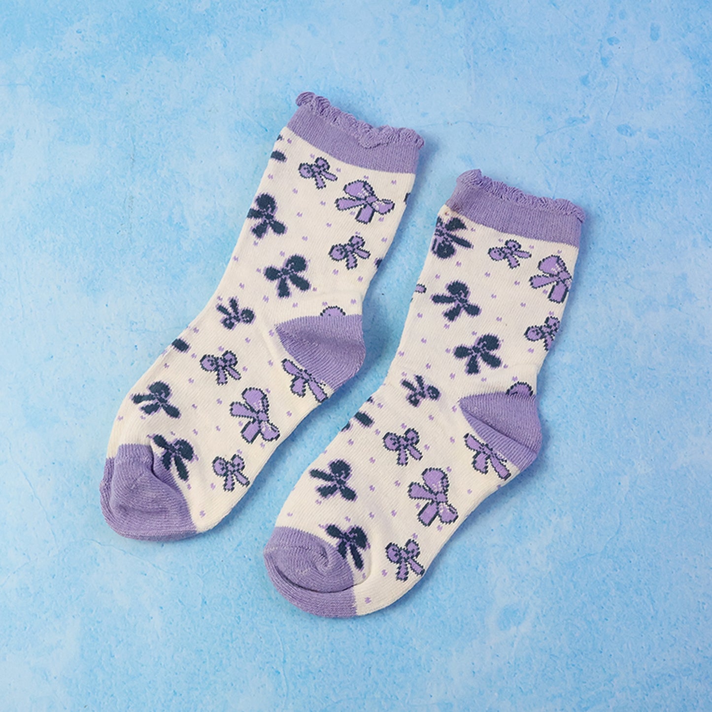 Premium Soft Light Socks (1 Pair / Medium)