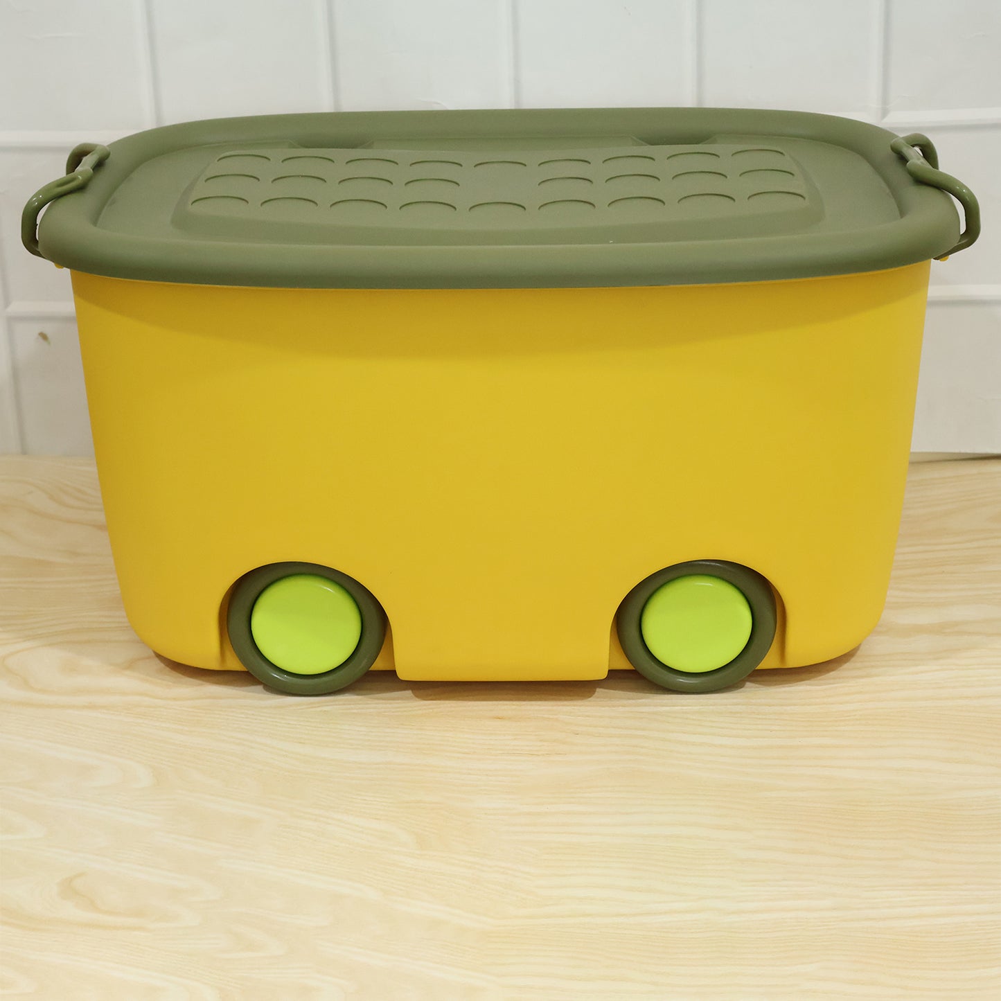 Rolling Storage Container Box with Wheels and Lid 25 Litre for Toys (1 Pc)