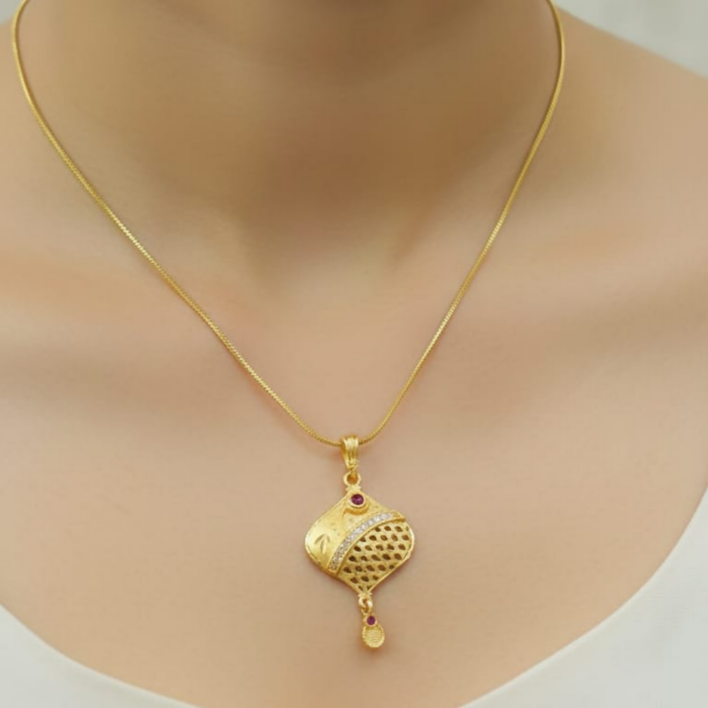 Elegant Gold Pendant and Earring Set Stylish Traditional Jewelry Set for Women