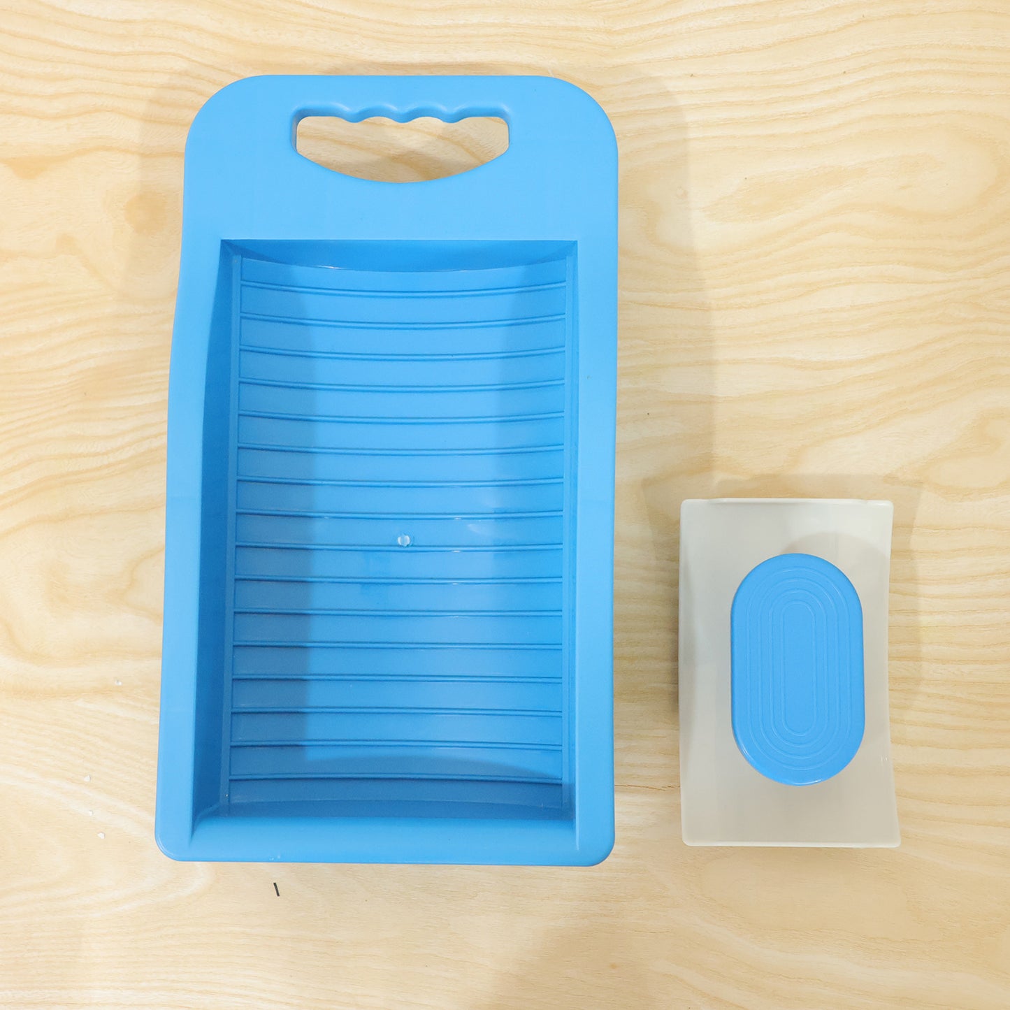 Portable Plastic Mini Washing Board with Soap Holder for Socks Laundry (1 Pc)