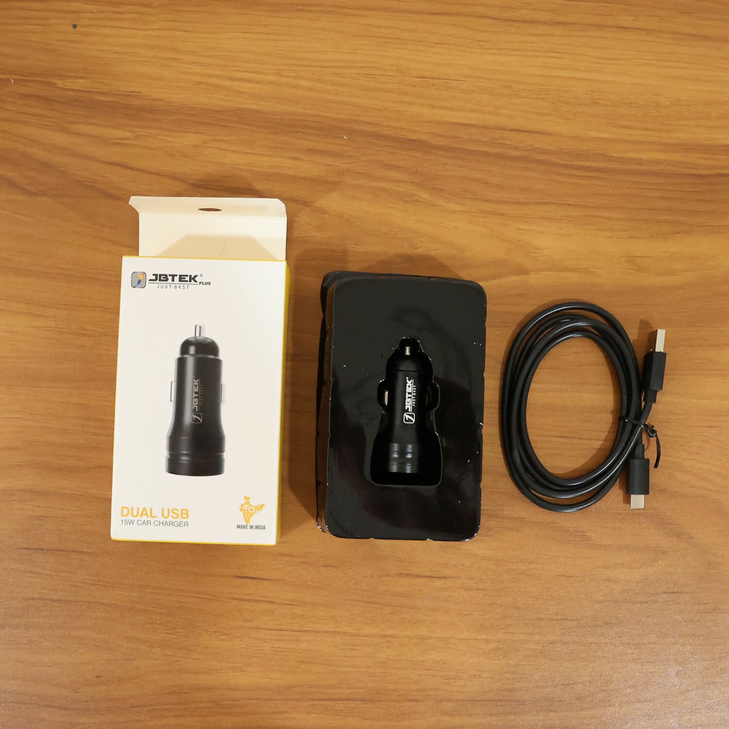 Dual USB Car Charger Fast Charging Adapter for Mobile Devices