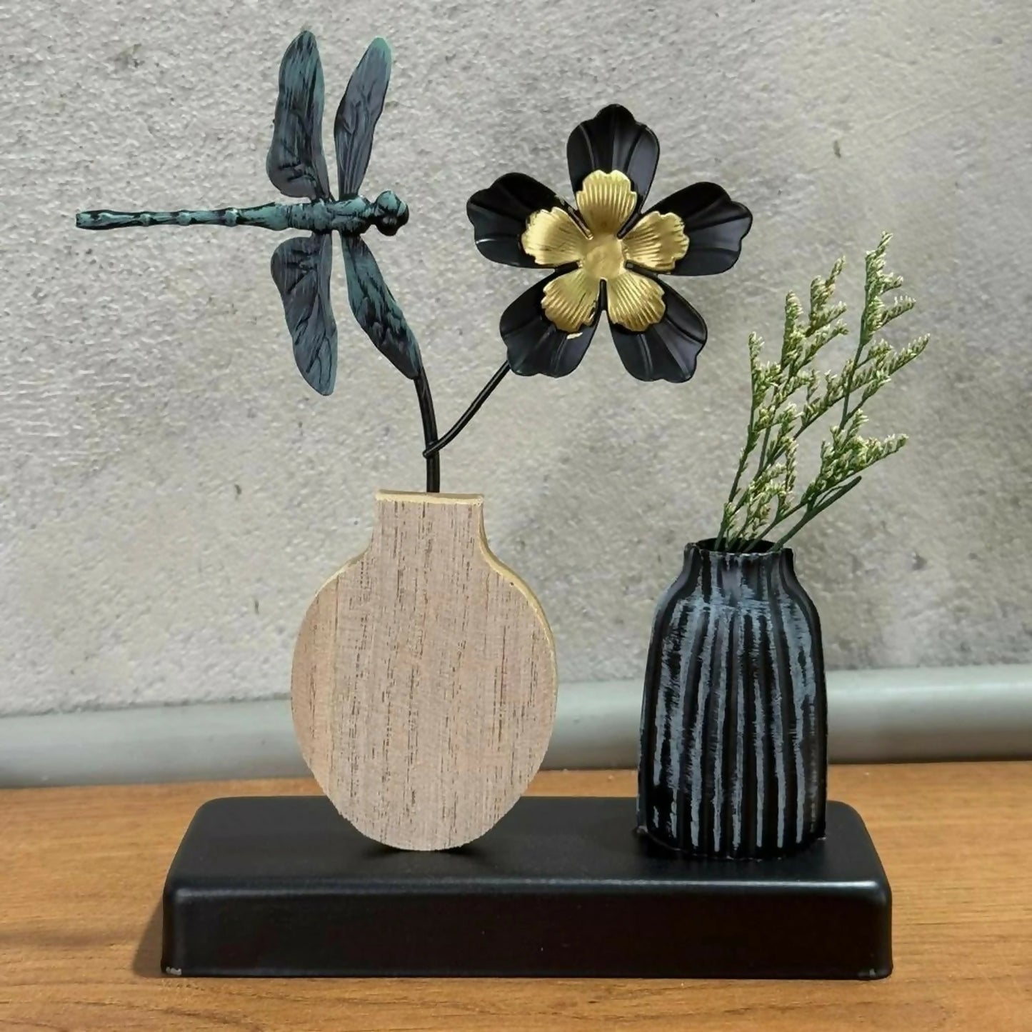 Modern Decorative Table Showpiece with Flower & Dragonfly Design
