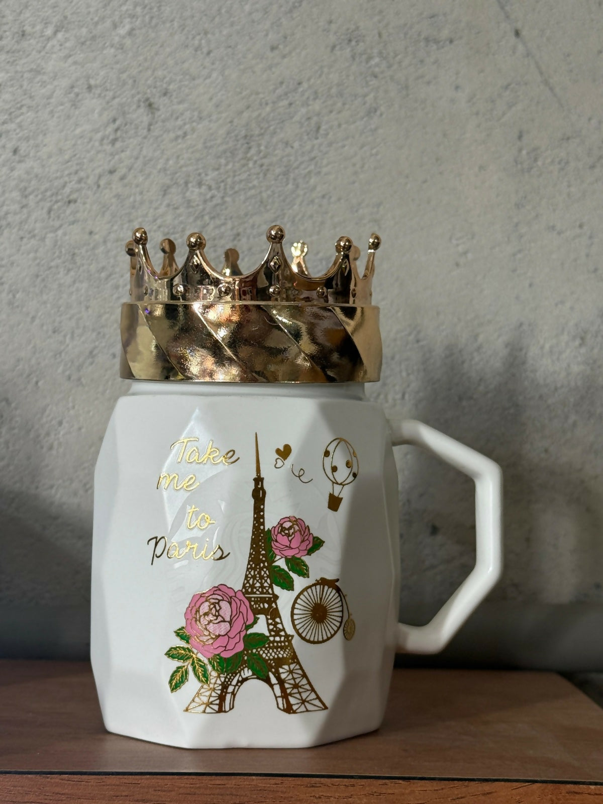 White Paris Ceramic Mug with Golden Crown Lid | Luxury Gift Coffee Cup