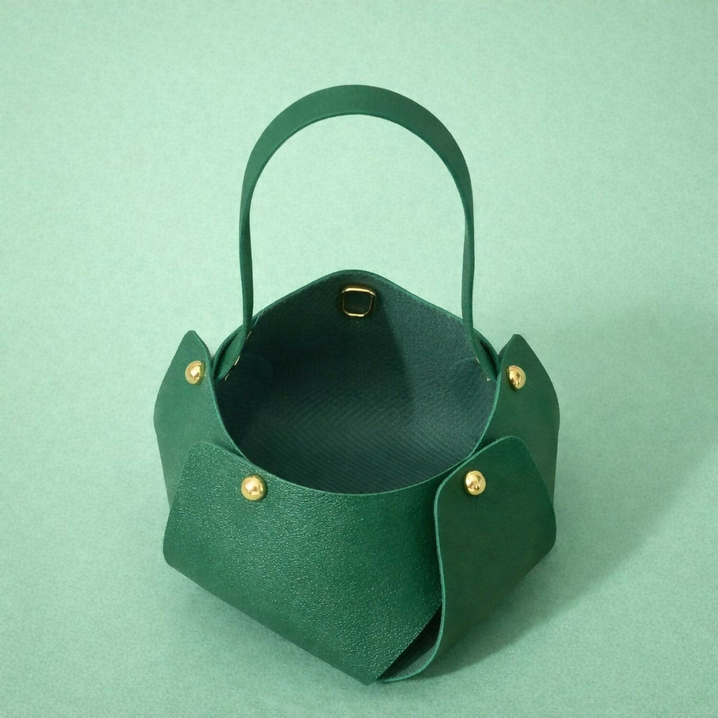 Mini Handheld Bag for Women with Structured Design | Compact Casual & Gift Purse