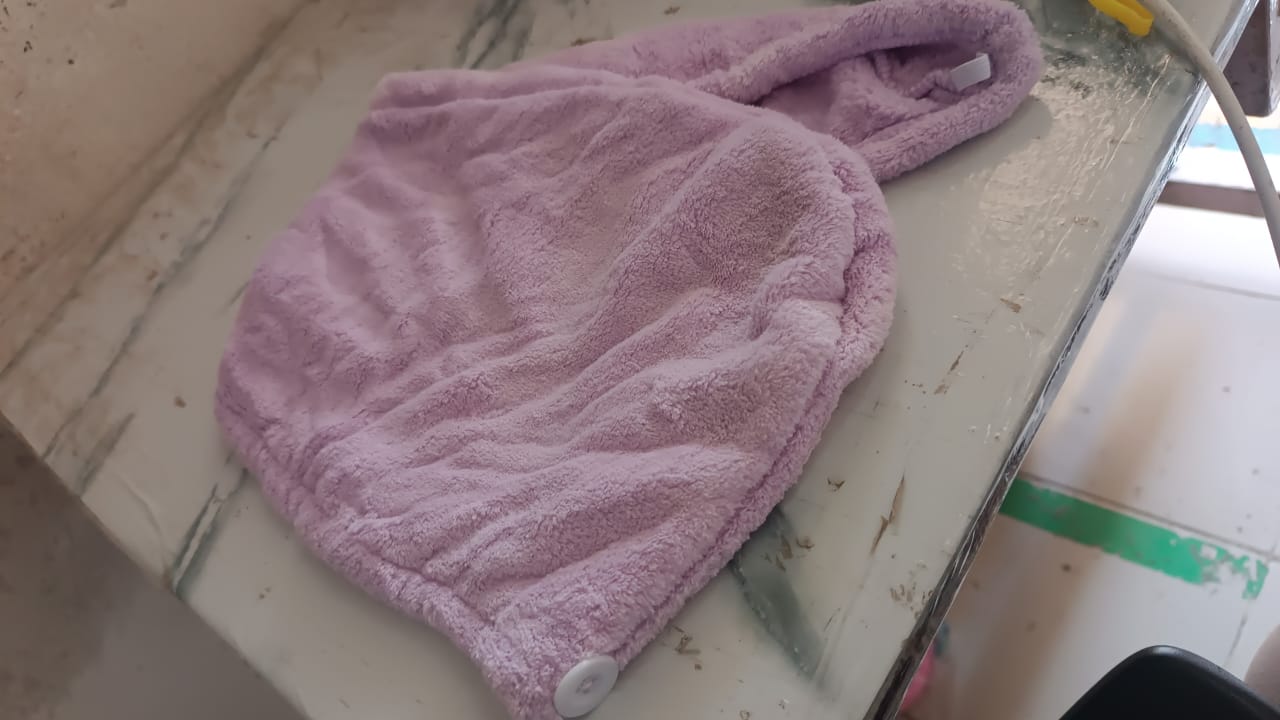 त्वरित पगड़ी बाल सुखाने वाला शोषक माइक्रोफाइबर तौलिया / सूखी शॉवर कैप्स