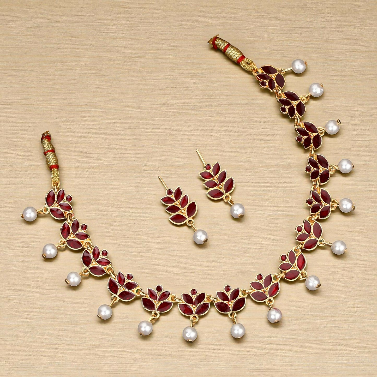 Elegant Gold-Tone Matte Leaf Motif Choker with Faux Pearls