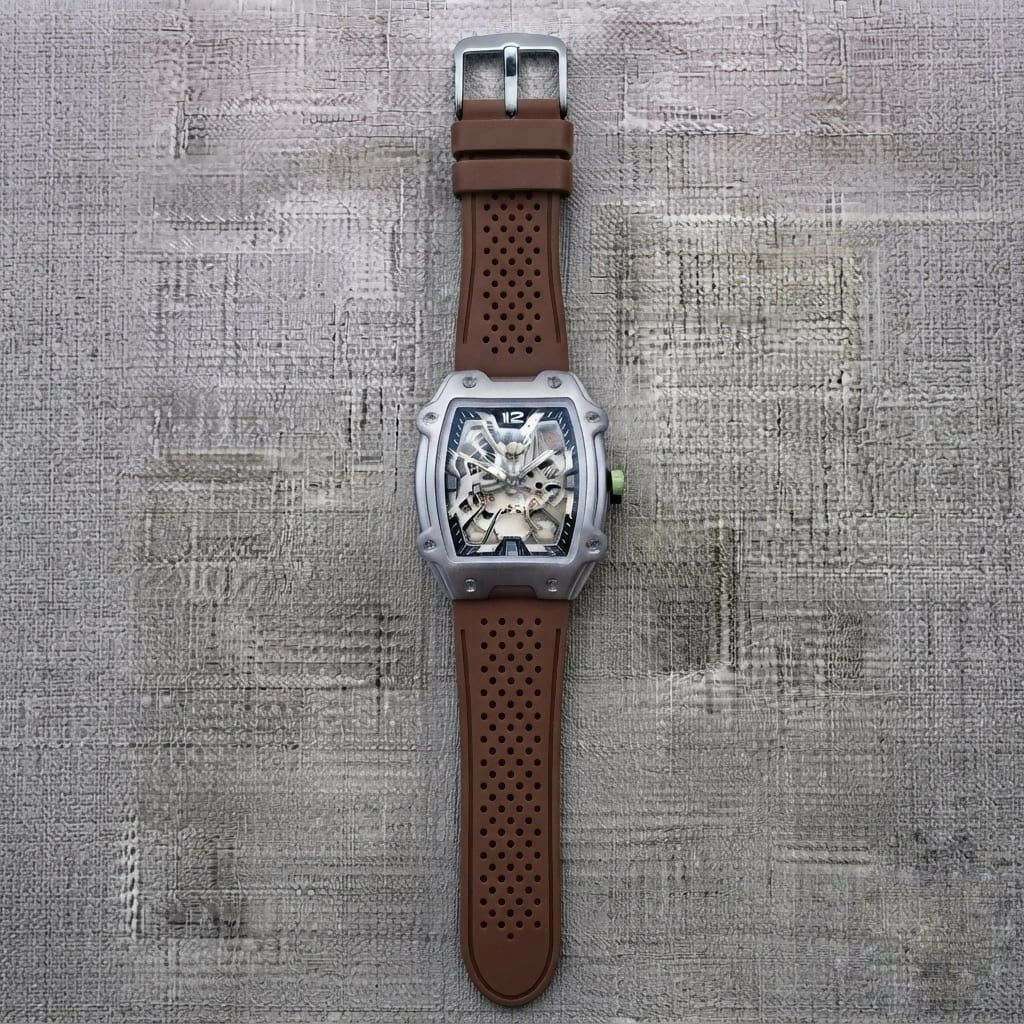 Premium Silver Dial Men's Watch With Silicone Strap For Trendy Casual Style