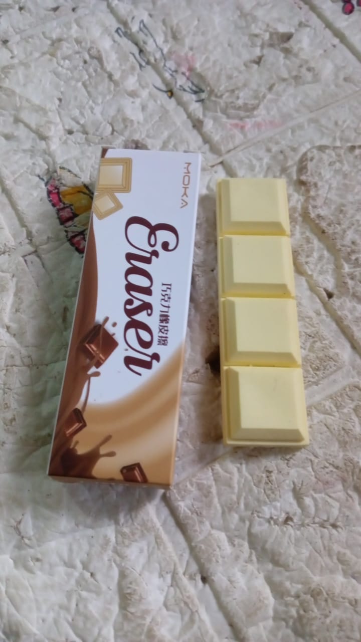 3D चॉकलेट आकार का इरेज़र सॉफ्ट पेंसिल इरेज़र ऑफिस स्कूल के छात्रों के लिए ड्राइंग राइटिंग क्लासरूम रिवार्ड्स रिटर्न गिफ्ट, जन्मदिन की पार्टी, स्कूल पुरस्कार के लिए आपूर्ति (1 पीसी 4 ग्रिड)