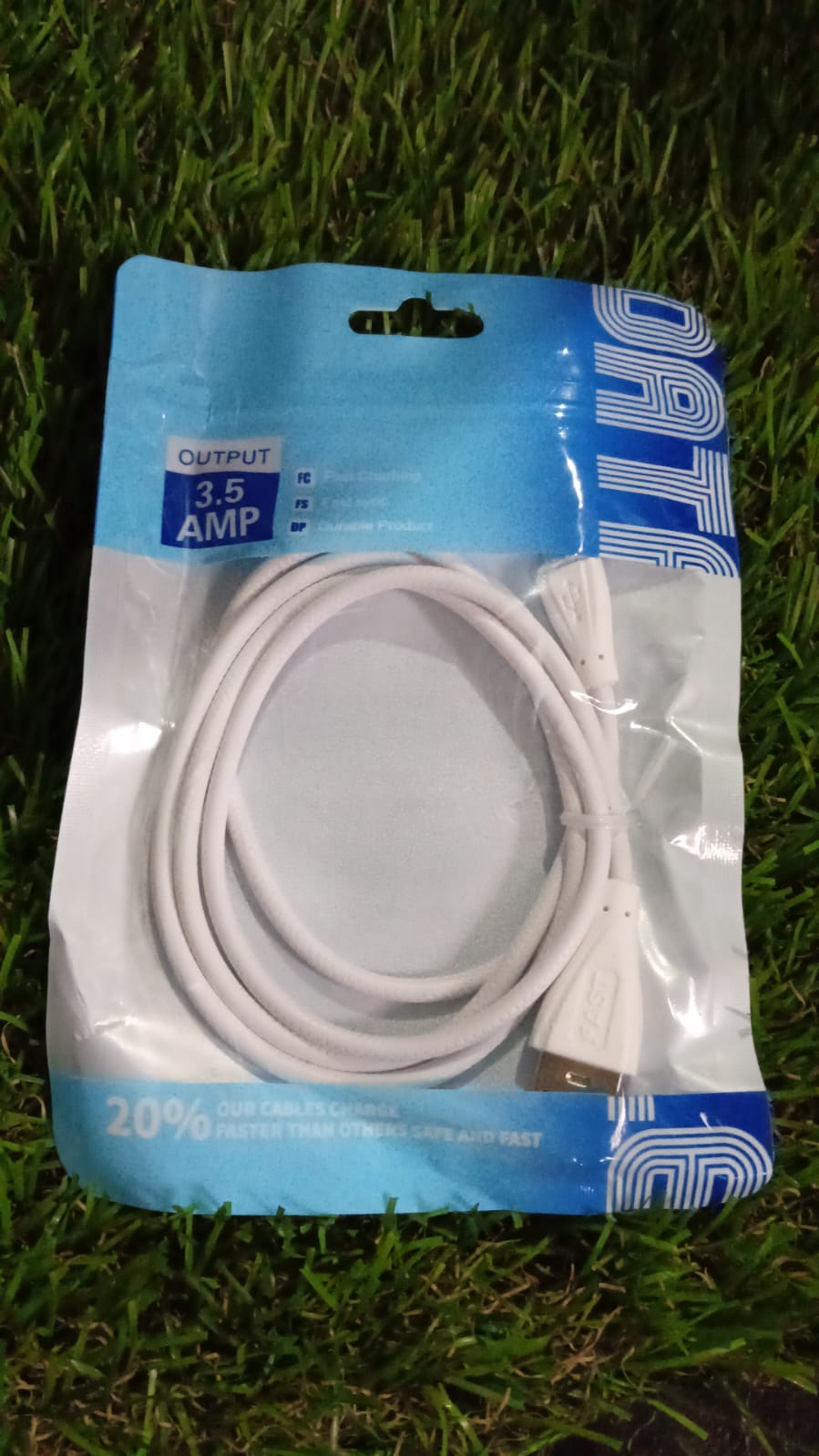 एंड्रॉइड और डेटा ट्रांसफर के लिए फ़ास्ट चार्जिंग, लंबी माइक्रो केबल (950 मिमी)