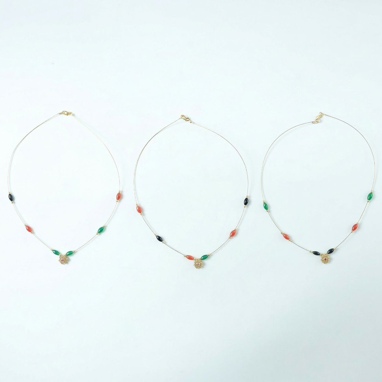 Multicolor Bead Gold Necklace with Elegant Floral Pendant (3Pc/Set)