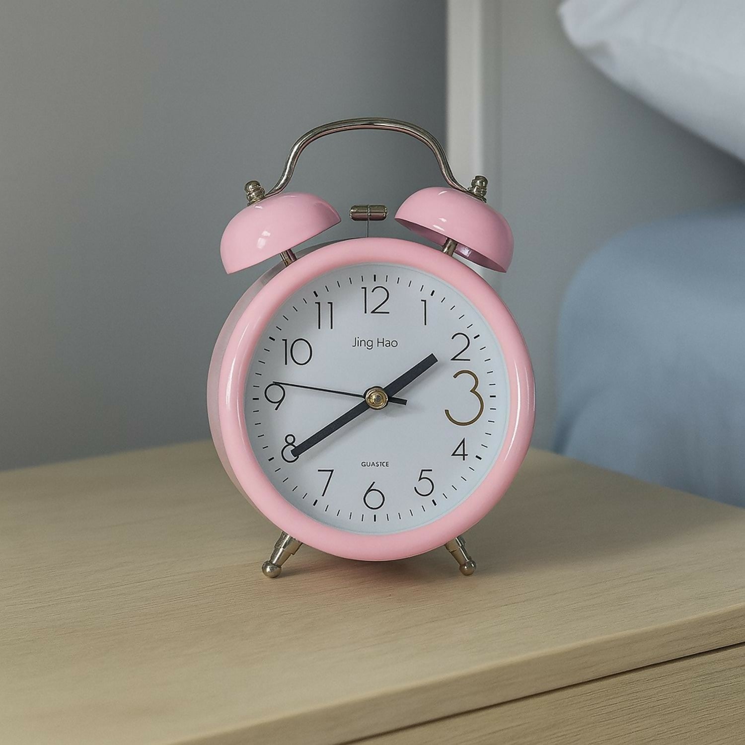 Pink Retro Twin Bell Alarm Clock for Bedroom, Classic Analog Quartz Table Clock with Loud Ringing, Silent Non-Ticking Sweep Movement, Battery Operated Bedside Wake-Up Clock for Kids, Girls & Home Décor