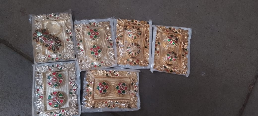 Rakasha Bandhan Special Puja Thali, Kumkum Thali Holder, Pooja Return Gift, Indian Housewarming Gifts, Brother / Bhai / Bhabhi / Sister / Family for Rakshabandhan, Diwali (Mix Design)