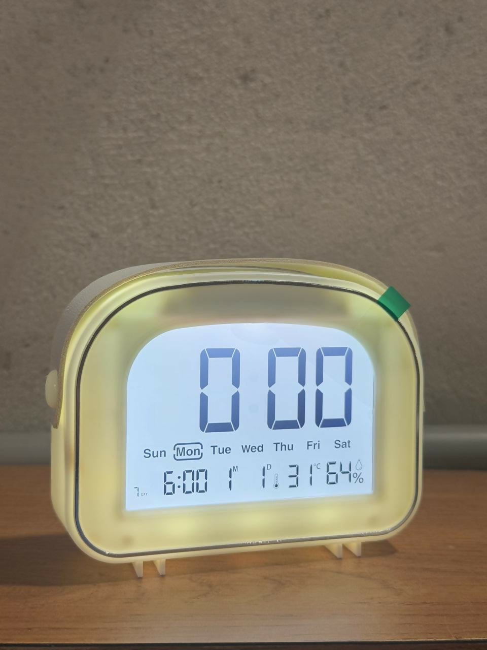 Digital Alarm Clock with Backlight, Large LED Display, Snooze Function, Temperature & Humidity Display, Battery Operated Desk and Bedside Clock for Bedroom, Kids, Office & Travel