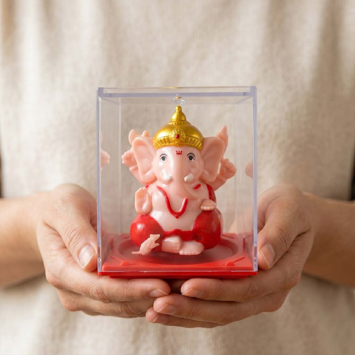 Radhe Radhe Decorative Pooja Thali with Ganesha Idol Gift Set
