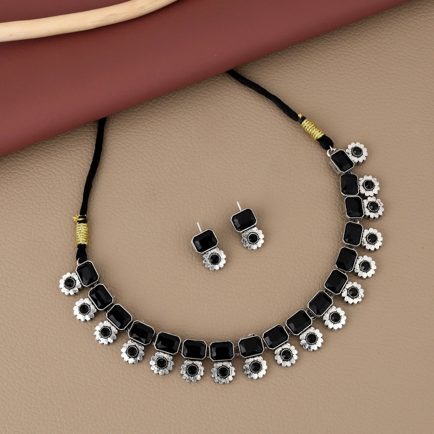 Bold Silver-Toned Choker Set with Black Gemstones