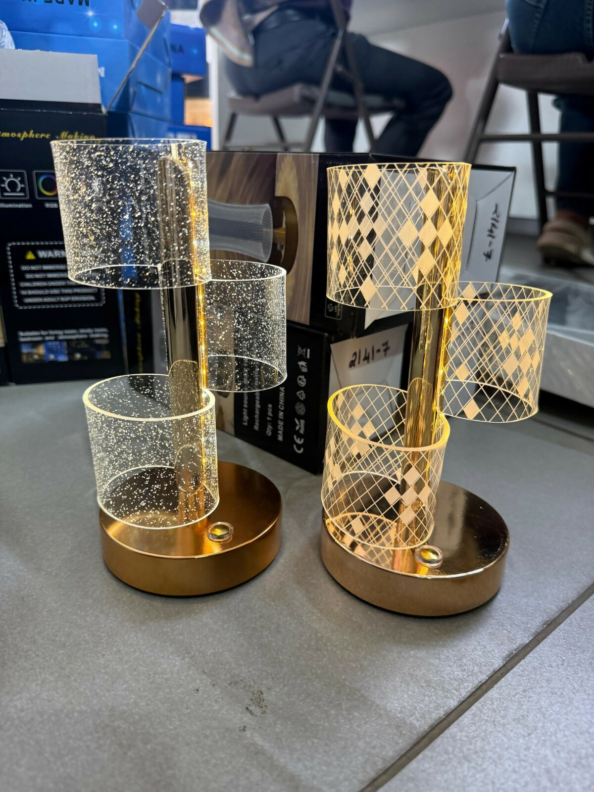 Modern Crystal Glow Table Lamp with Gold Base Decorative Light (Pattern may vary)