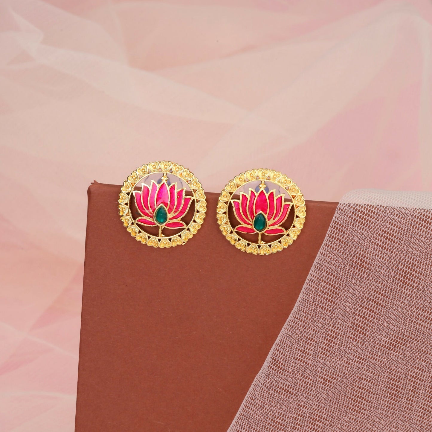 Heavy R Gold-Tone Traditional Filigree Choker Set