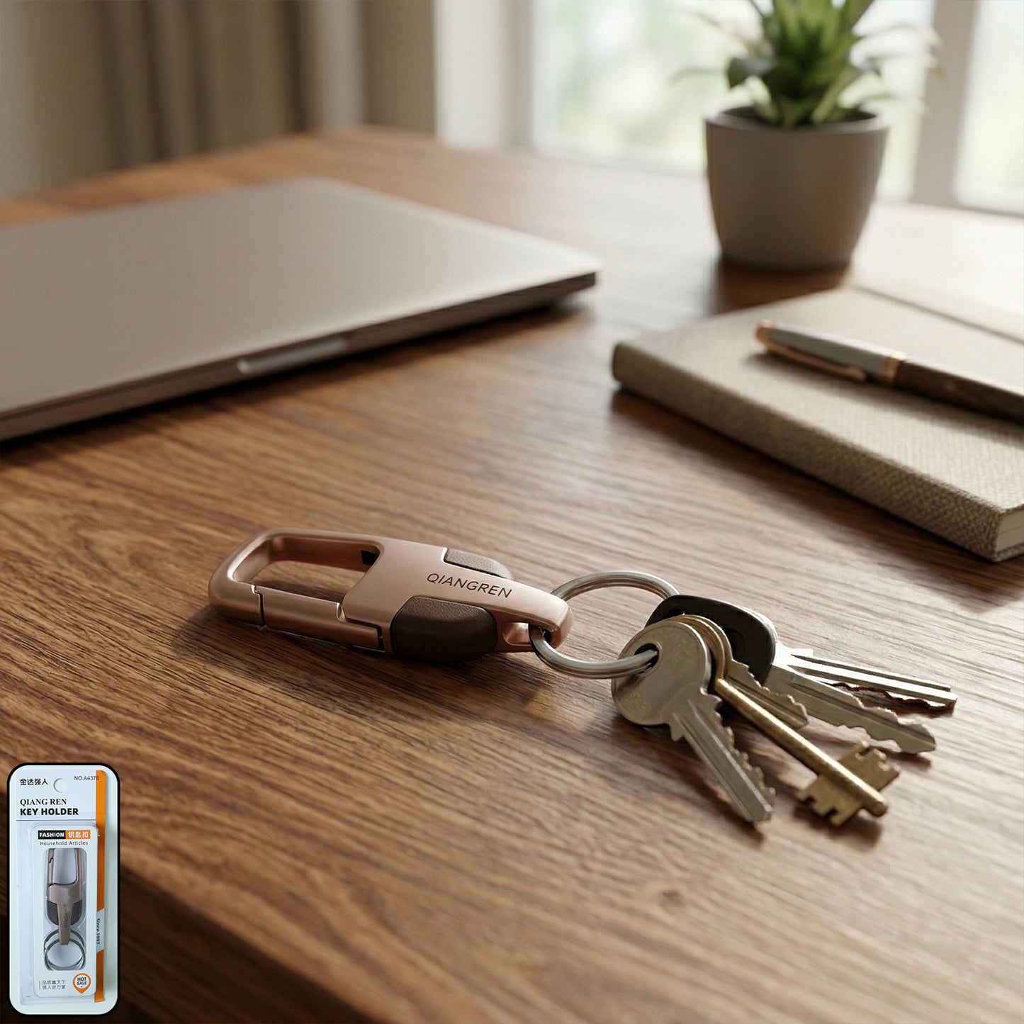 Premium Metal Key Holder with Secure and Stylish Keychain (1 Pc)