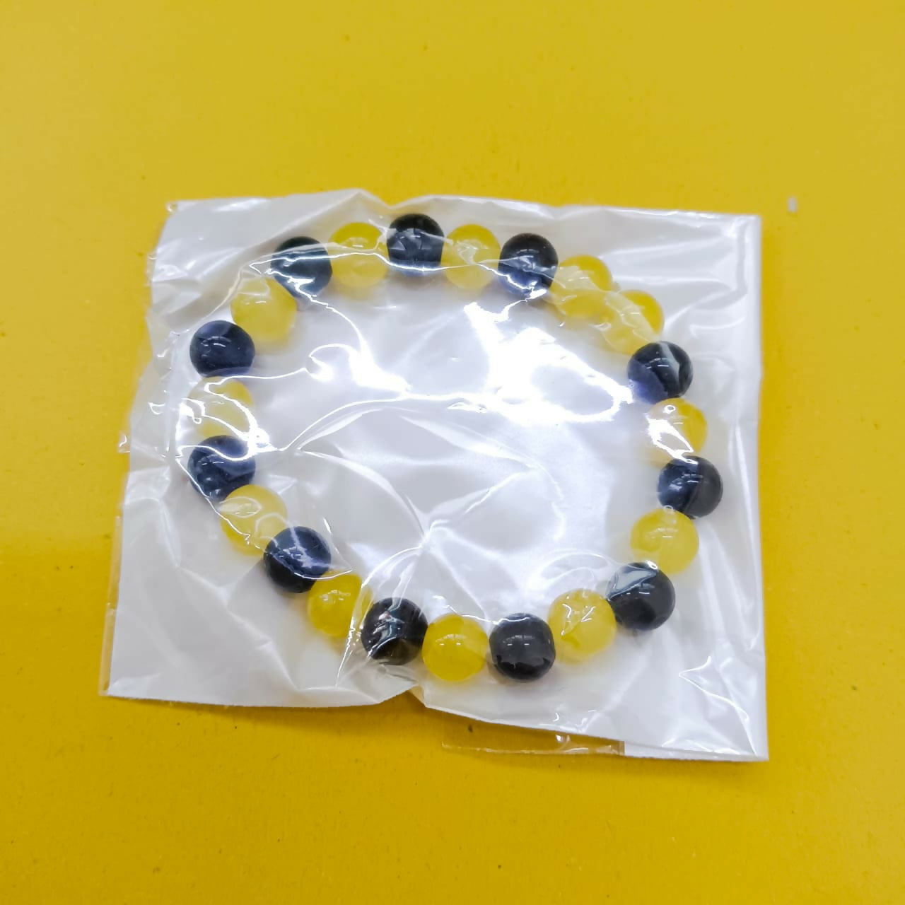 Black And Yellow Glass Beads Bracelet
