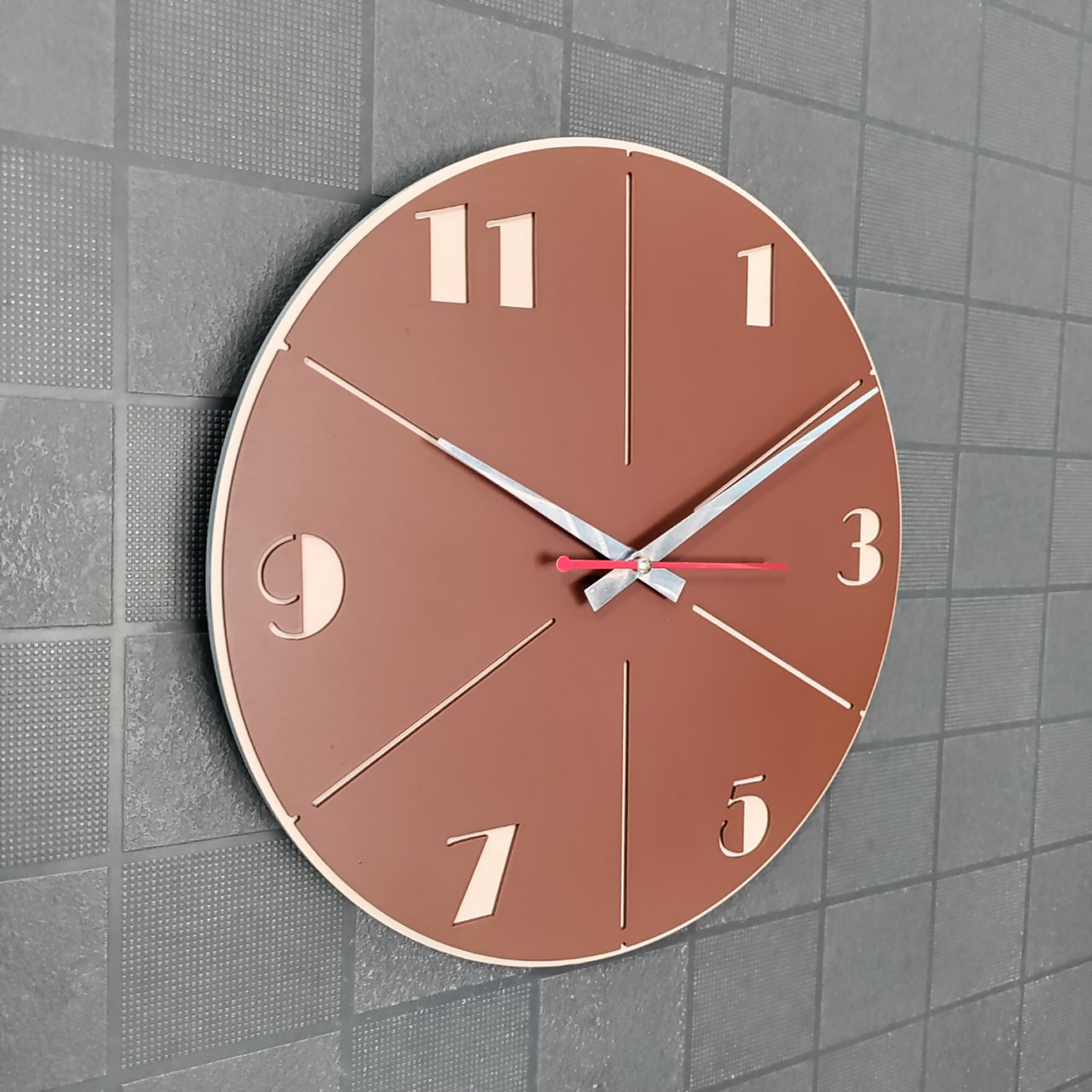 Clock Round RSVR1 7