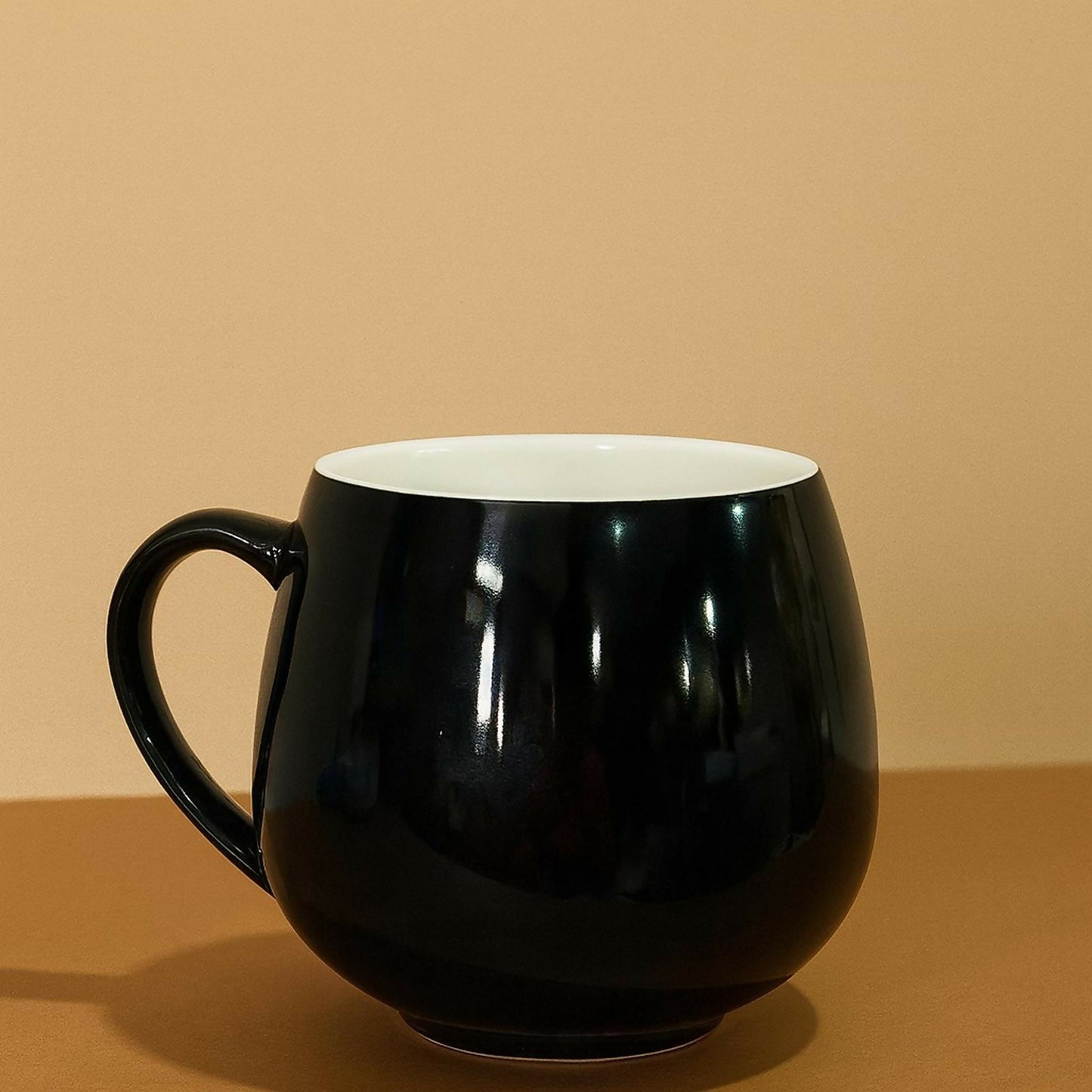 Premium Black Ceramic Coffee Mug with Golden Smile & Eyelash Design – Large Round Tea Cup for Home, Office & Gifting | Stylish Modern Aesthetic Cup | Microwave & Dishwasher Safe | Unique Smiley Face Mug 350ml
