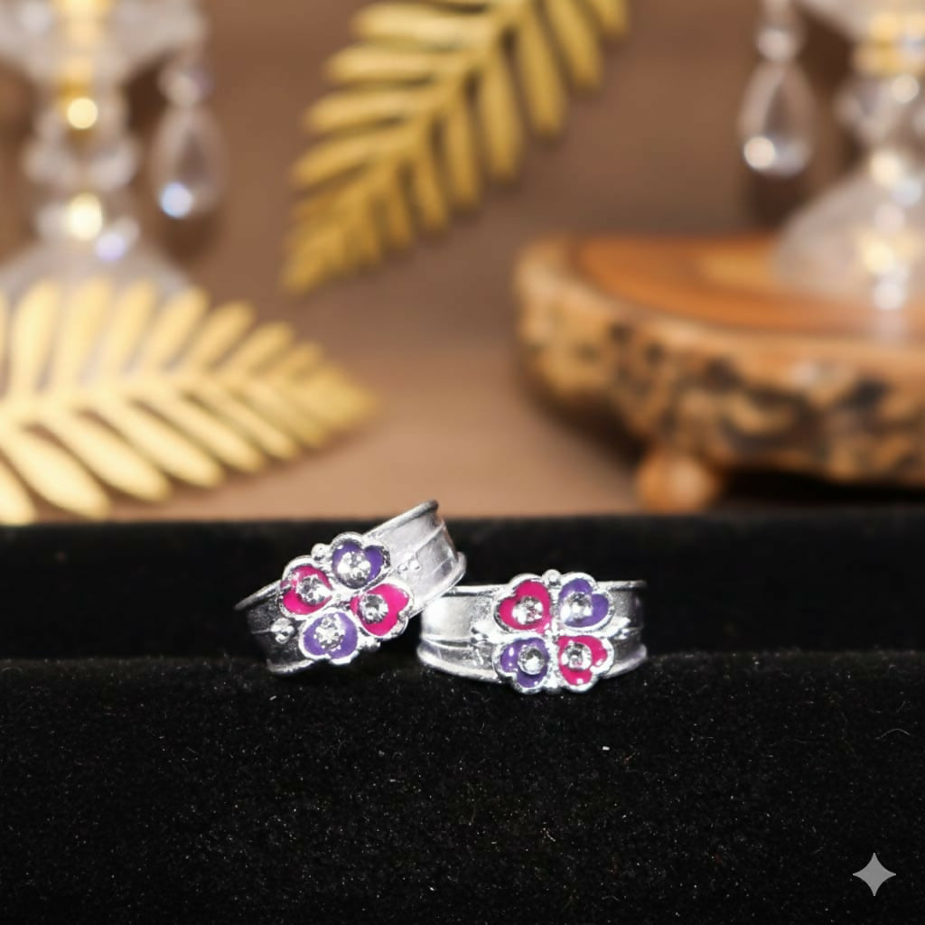 Silver Adjustable Floral Toe Rings Bichiya