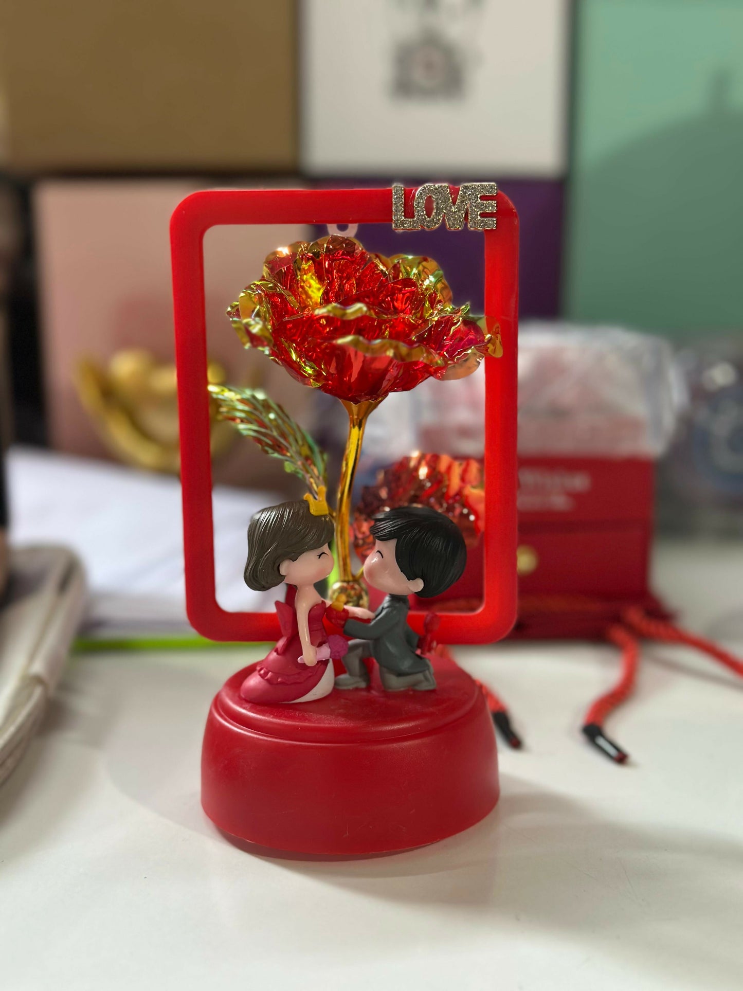 LED Rose Couple Showpiece with Light | Romantic Decorative Tabletop Gift (Design may vary)