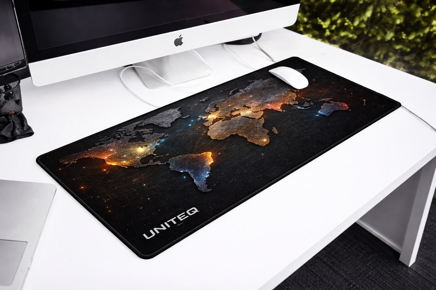 Waterproof surface of UNITEQ mouse pad with water drops
