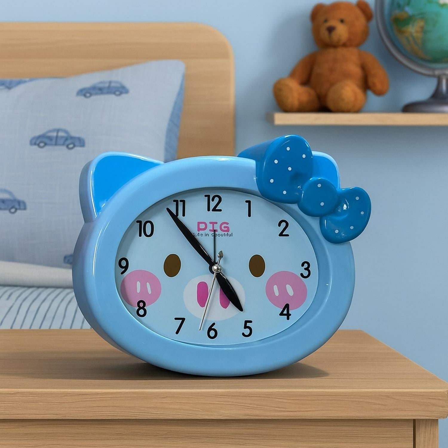Cute Blue Cartoon Table Clock with Bow Design for Kids | Silent Non-Ticking Quartz Analog Clock for Bedroom, Study Table & Home Decor | Adorable Piggy Face Design with Easy-to-Read Numbers – Perfect for Boys & Girls