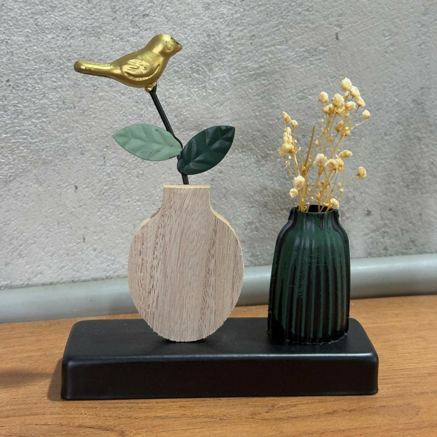 Luxury Metal Bird on Wooden Vase with Green Ceramic Pot & Artificial Flowers | Golden Bird Figurine Table Décor | Elegant Home, Office, Living Room, Bedroom, Café & Gifting Decoration Showpiece