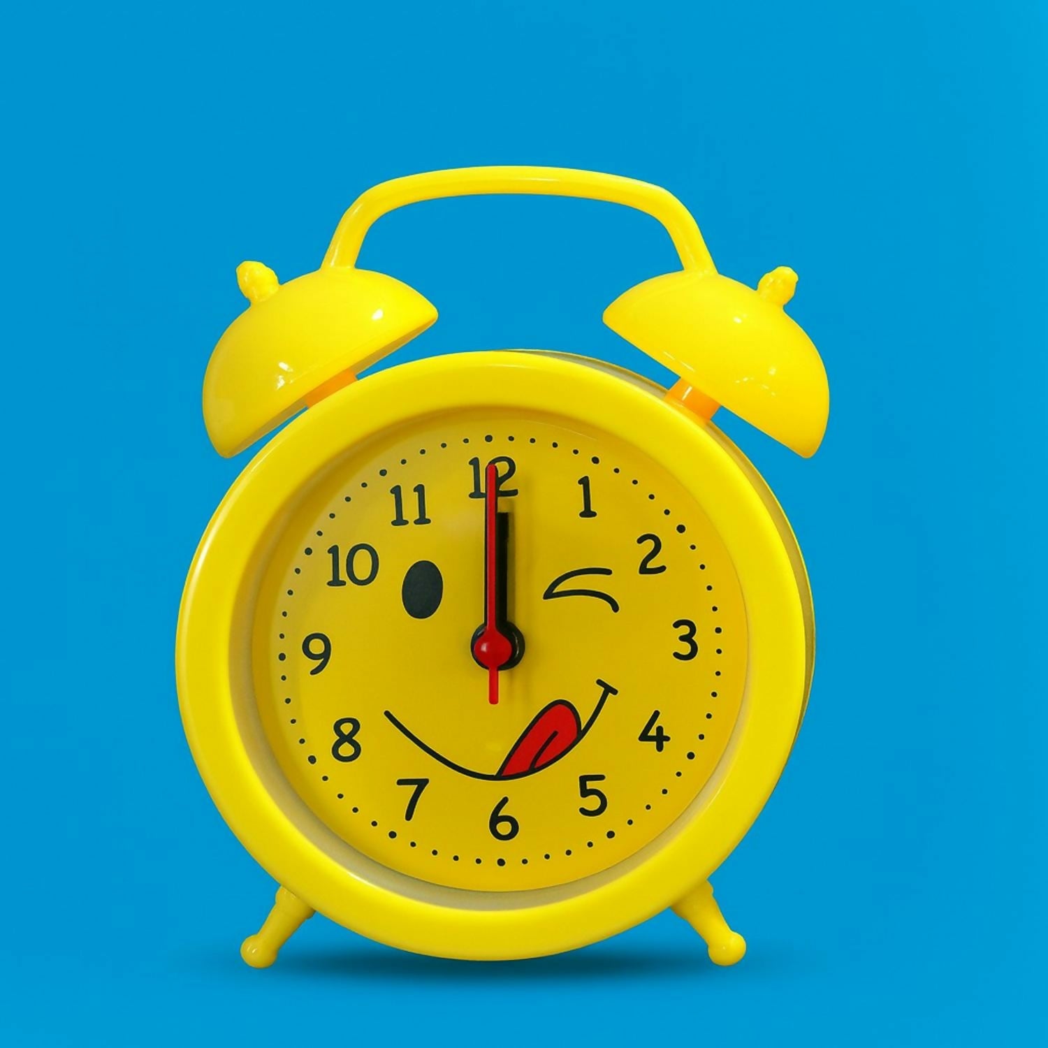 Yellow Smiley Face Twin Bell Alarm Clock for Kids | Cute Cartoon Expression Table Clock | Loud Alarm, Easy-to-Read Numbers, Battery Operated Decorative Desk & Bedside Clock for Home, Study, Bedroom & Gifts