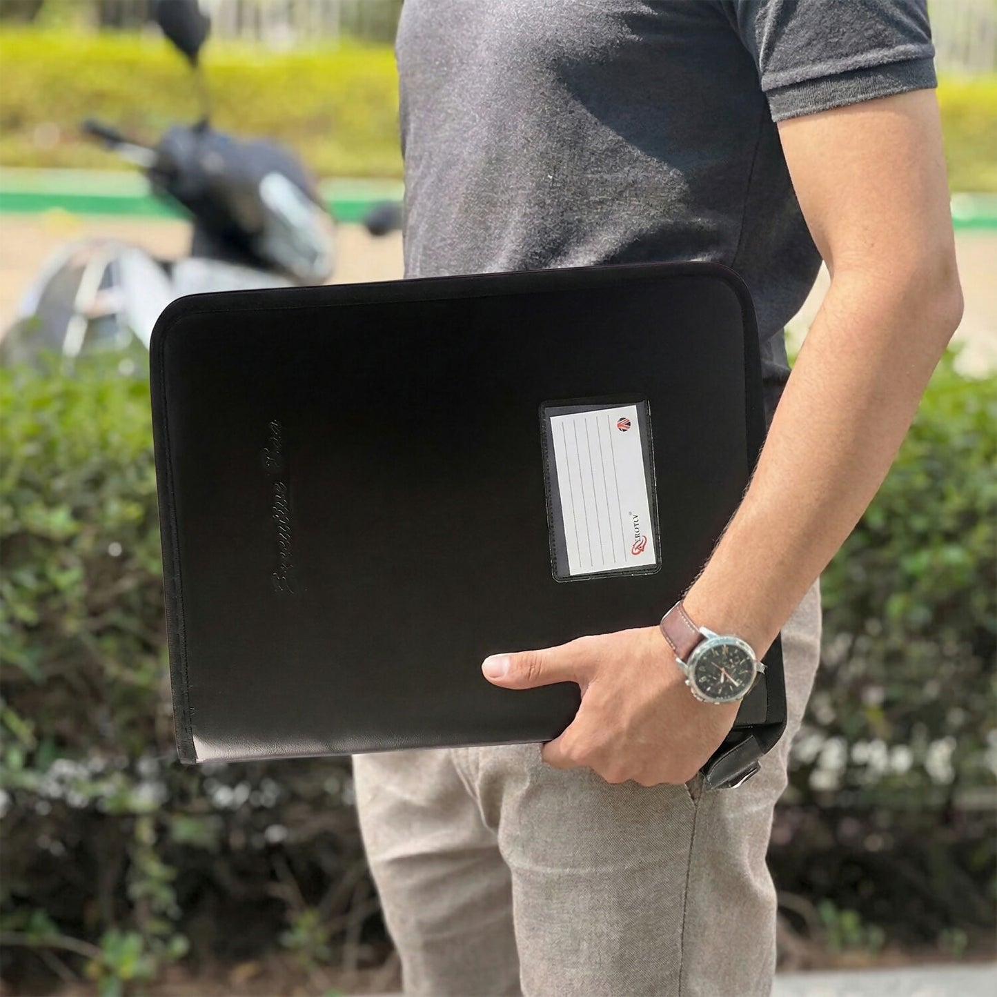 Executive Zipper Document File Folder with 20 Clear Sleeves for Office & Conference