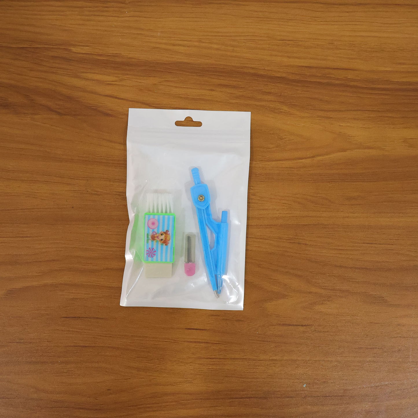 Student Using Kids Compass Drawing Tool