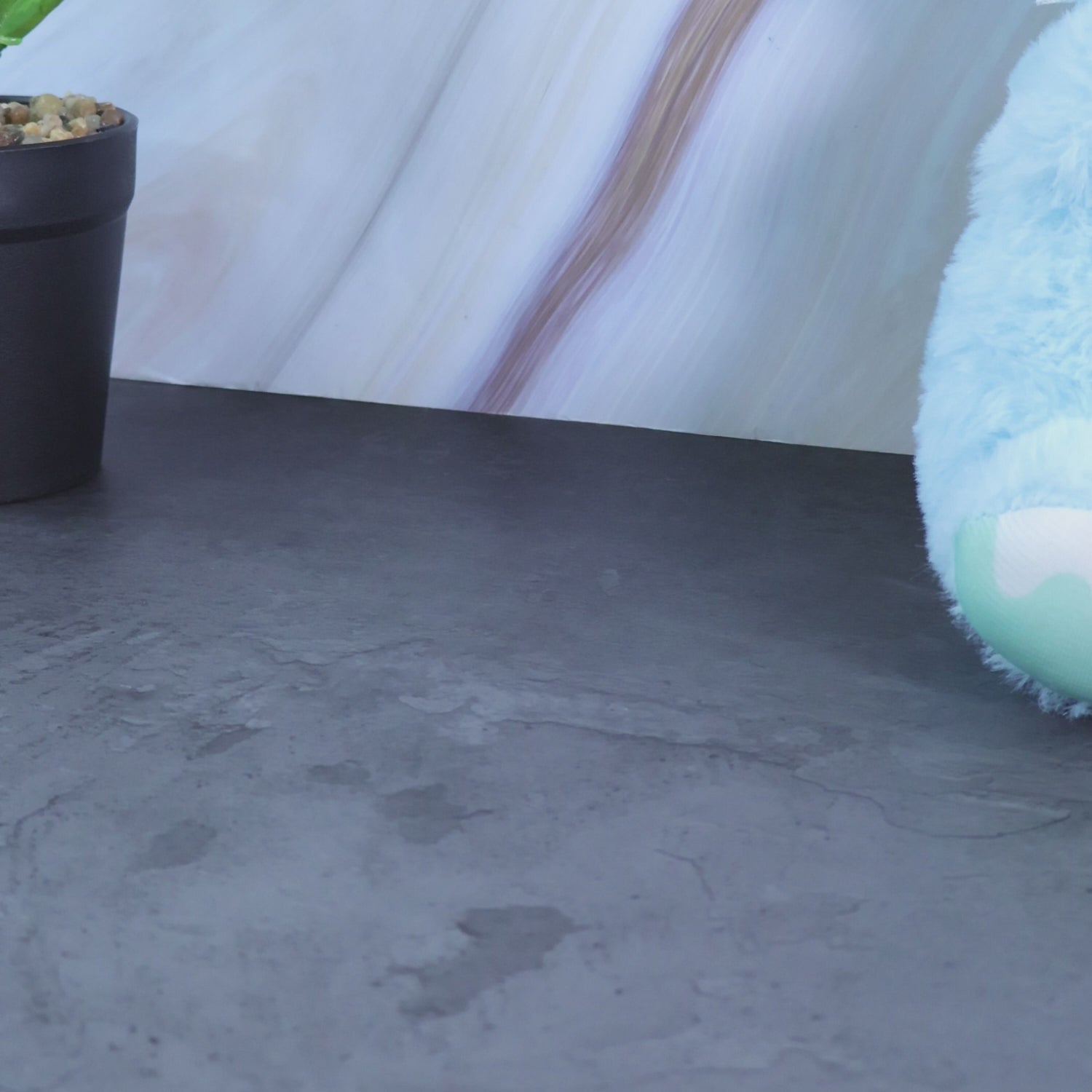 Text Keychain with Glitter Finish and Tassel Charm (1 Pc)