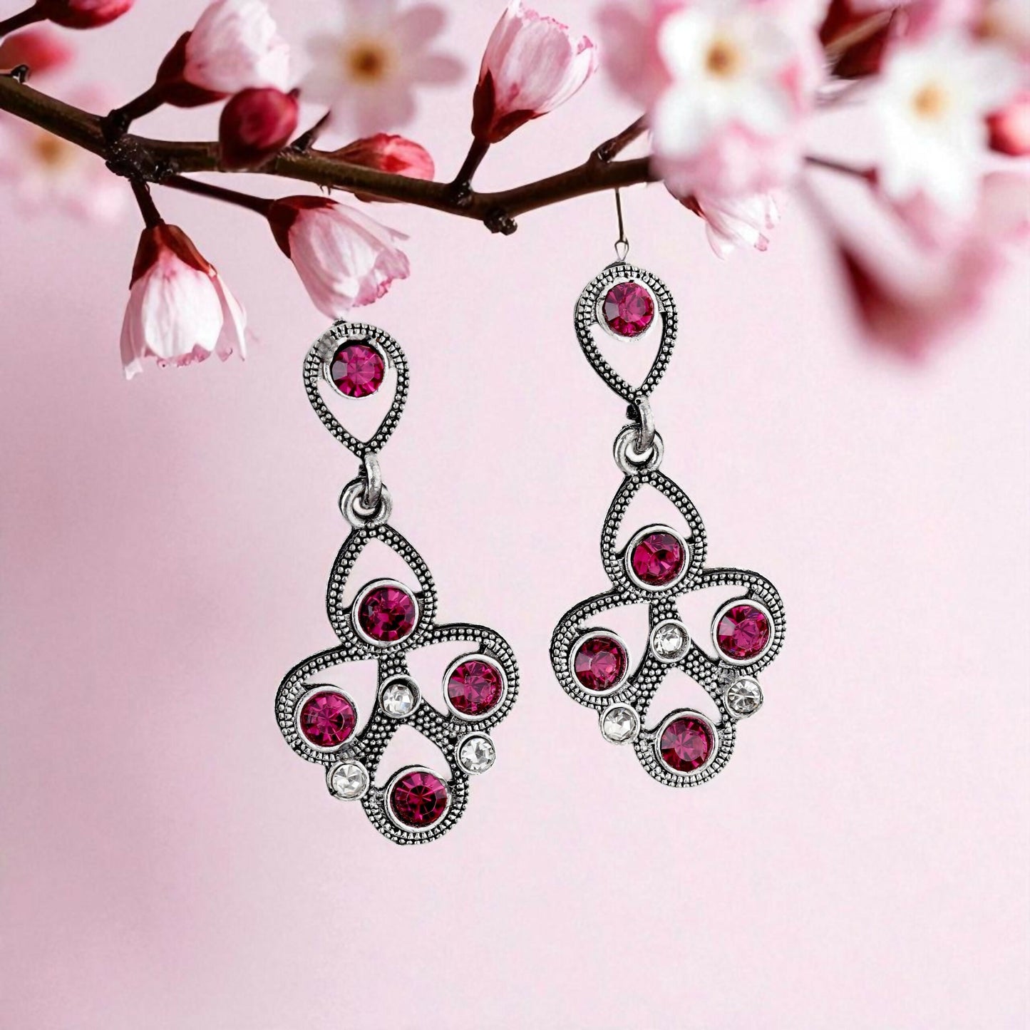 Antique Silver-Toned Choker Set with Fuchsia Pink Stones