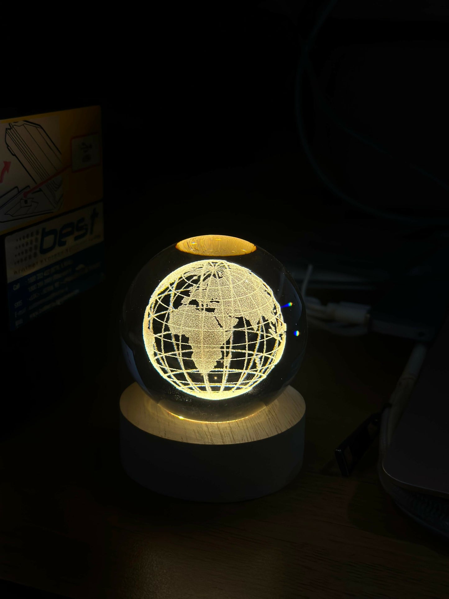 3D Crystal World Map Night Lamp with Wooden Base, USB Powered Decorative Light