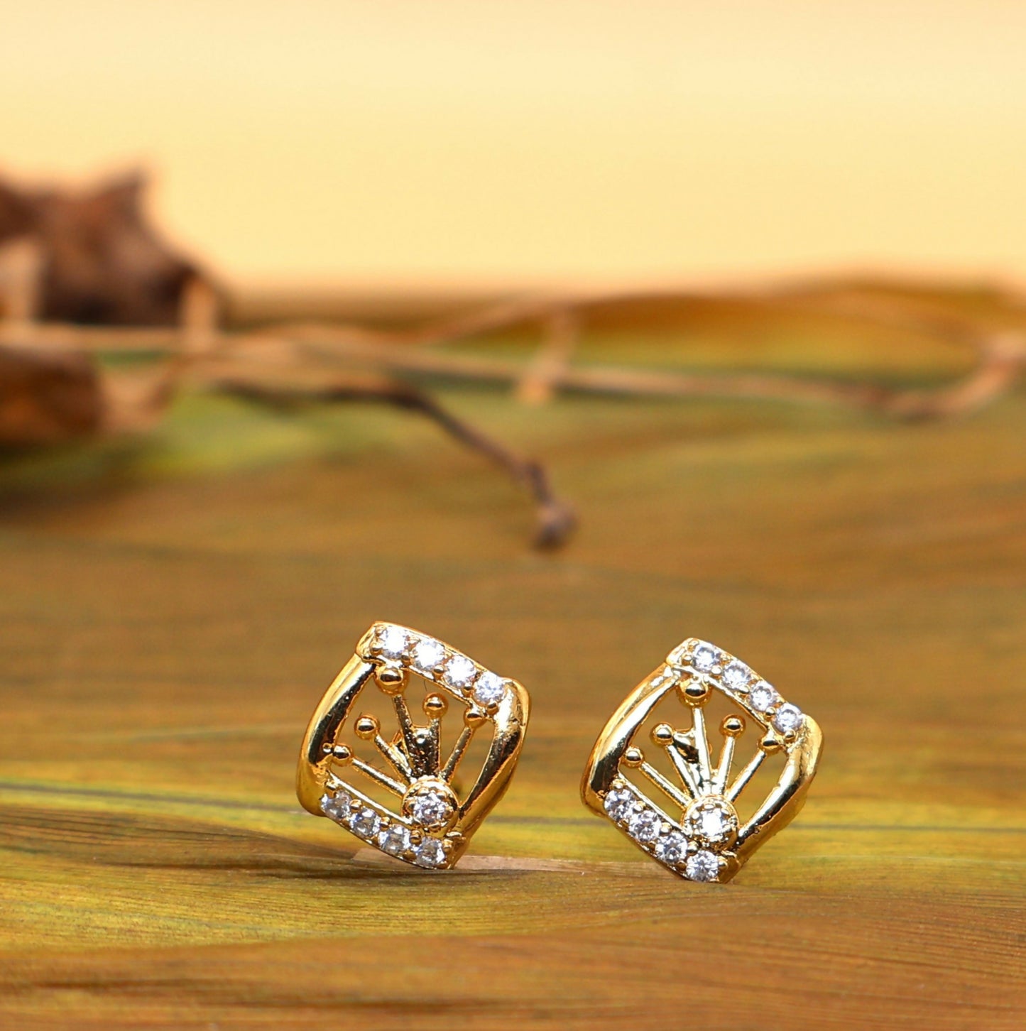 Gold Diamond Cage Stud Earring Setting - Square Solitaire Mount for women & girls