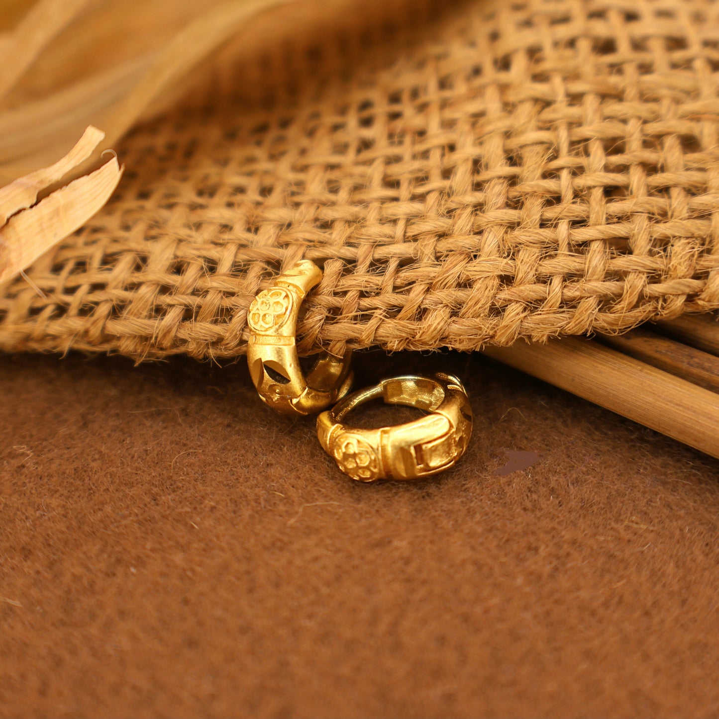 Gold Antique Floral AD Bali Hoop Earrings kan ki bali