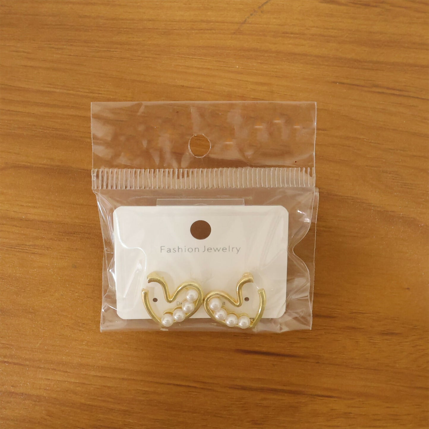 Gold Plated Swan Design Pearl Stud Earrings for Women & Girls – Elegant Pearl Designer Earrings