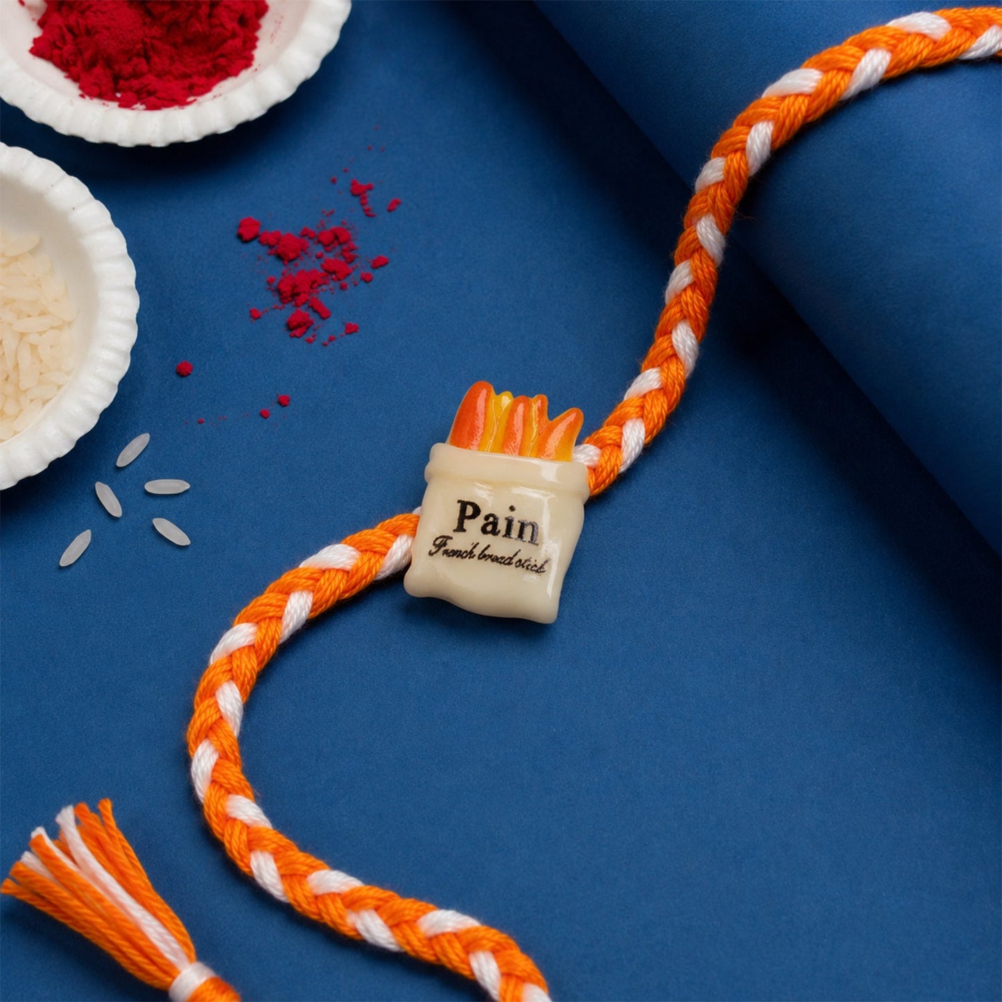 Elegant rakhi for brother with stylish festive design