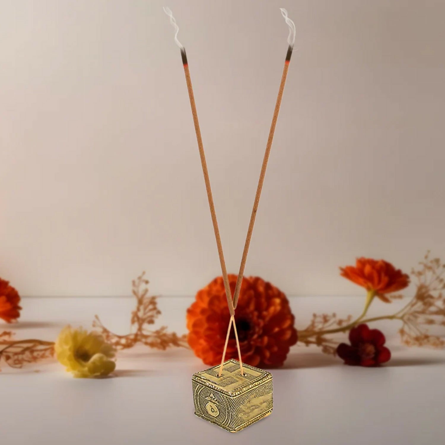 Dev Mandir Premium Agarbatti – Fragrant Incense Sticks (100Gm)