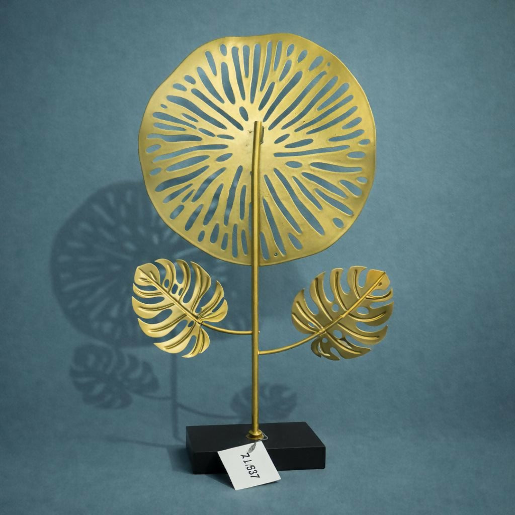 Stylish metal flower decor for home and office